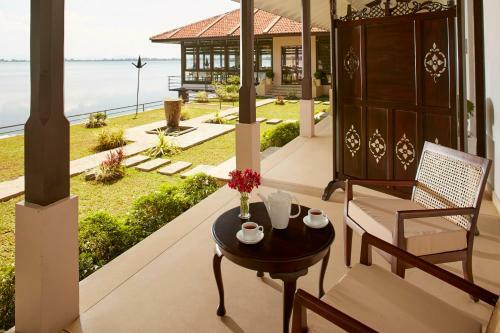 Hotel The Lake House