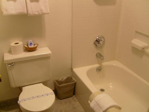 Cascade City Center Motel