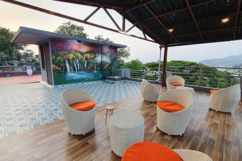 Cozy Villa With Temperature Control Swimming Pool