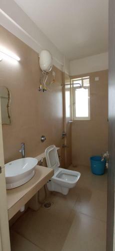 Comfortable 3-bhk Luxurious Villa With Parking