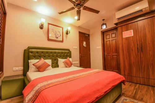 Villa Palm Heritage 4 Bhk