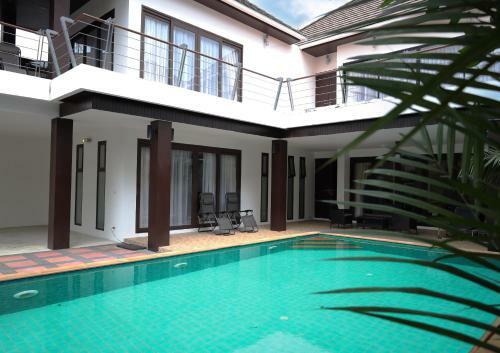Beautiful 3 Bedrooms Villa - Bang Tao Beach Area