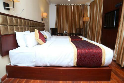 Hotel Raaj Bhaavan Clarks Inn Chennai