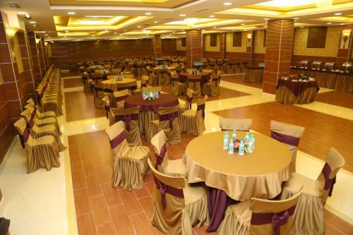 Hotel Raaj Bhaavan Clarks Inn Chennai