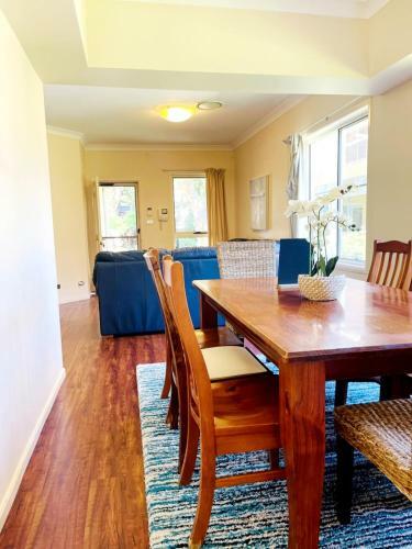 Woy Woy Riverside Private Exclusive Holiday Home