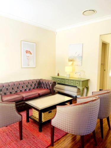 Woy Woy Riverside Private Exclusive Holiday Home
