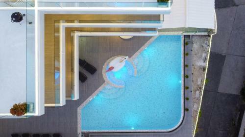 Luxury Villa 8 Bedroom In Patong Beach Villa Infinity