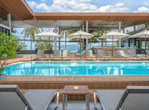 Liv Hotel Phuket Patong Beachfront - Sha Extra Plus
