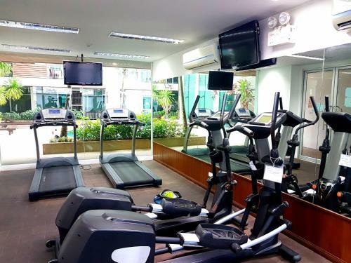 Apartamento The Art Patong Beach By Phr