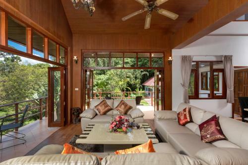 Villa Patong Hill Estate 6
