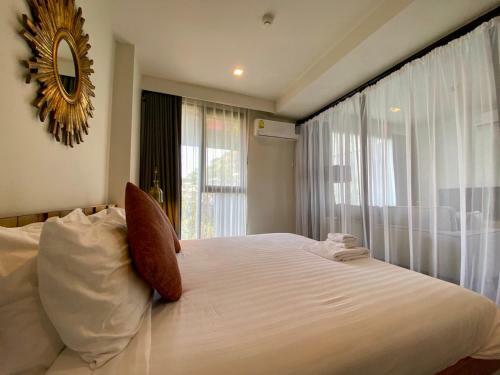 Modern Apartment The Deck 211 At Patong By Plh Phuket