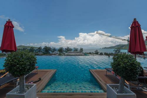 Suite Studio Apt With Hot Tub Bath In Front Pa Tong Beach