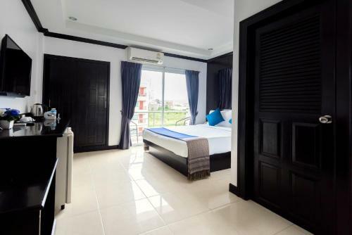 Hallo Patong Hotel