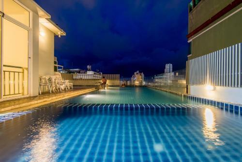 Hallo Patong Hotel