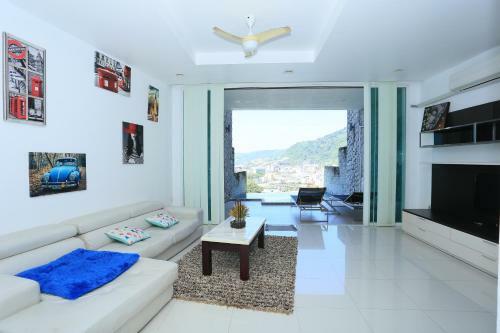 Seaview Villa Patong ????3??? 5?????? 4bdr Pool
