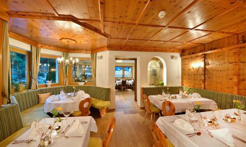 Hotel Enzian Paznaun
