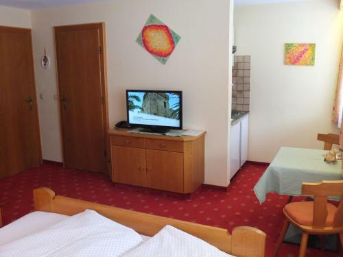 Hostal Wanderpension - Garni Rief - Adults Only