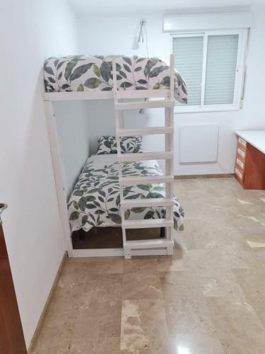 Apartamento Precioso �tico Churriana Con Terraza