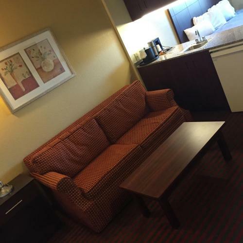 Hotel Bridgepointe Inn & Suites Toledo-perrysburg