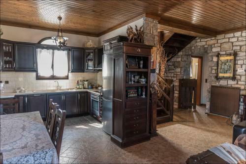 Stone Mansion Anavryti, ??? 20569