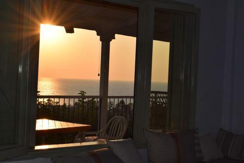 Sea View Villa With 4 Bedrooms - Grecorama