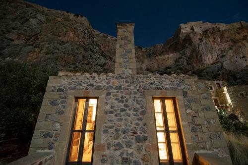 Villa Victoria's House In Monemvasia Castle