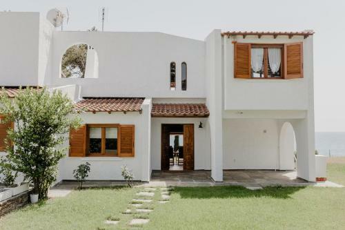 Luna Villa Private Beach