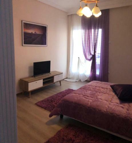 Elena's Apartments