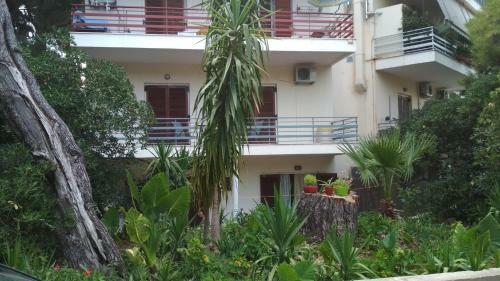 Apartamento Zoumperi Full House