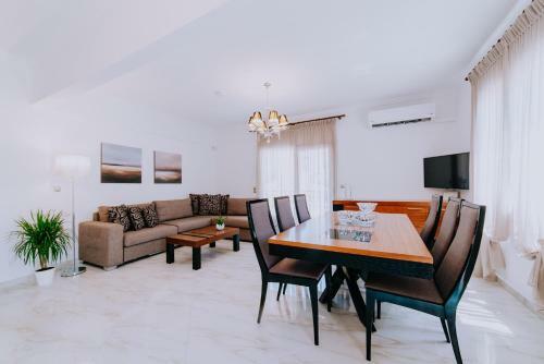 Apartamento Kardias Luxury Suites