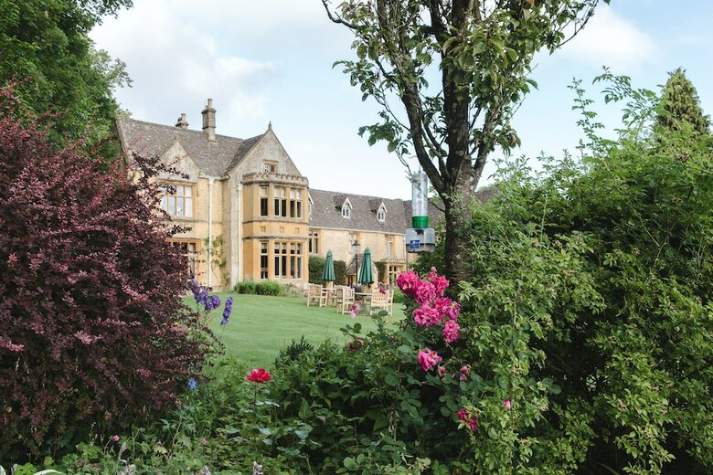 Hotel Lords Of The Manor