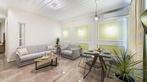 Mavrogenous Luxury Apartments