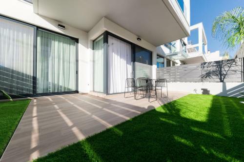 Apartamento Vida Omirou Residences