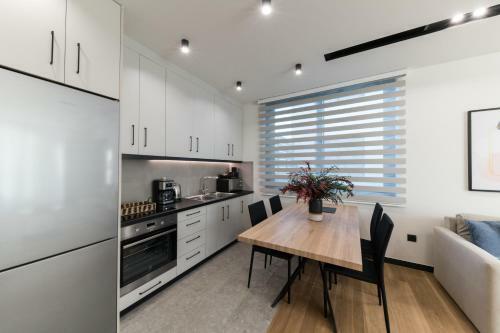 Apartamento Vida Omirou Residences