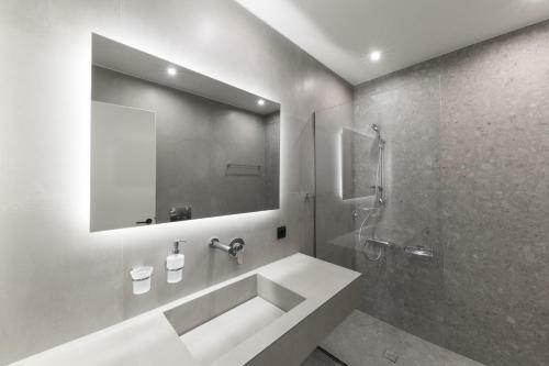Apartamento Vida Omirou Residences
