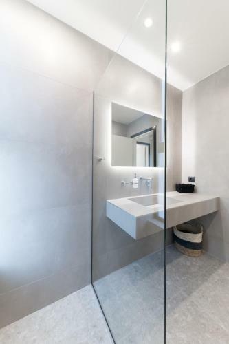Apartamento Vida Omirou Residences