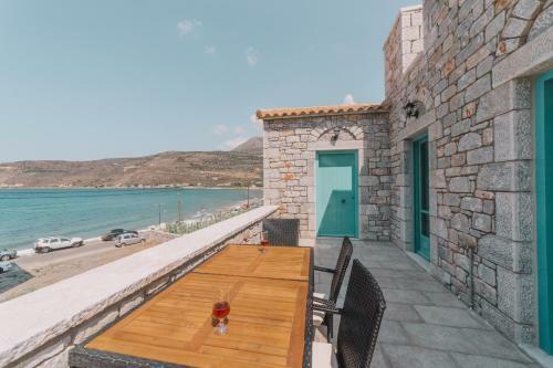 Apartamento George Seafront Suites
