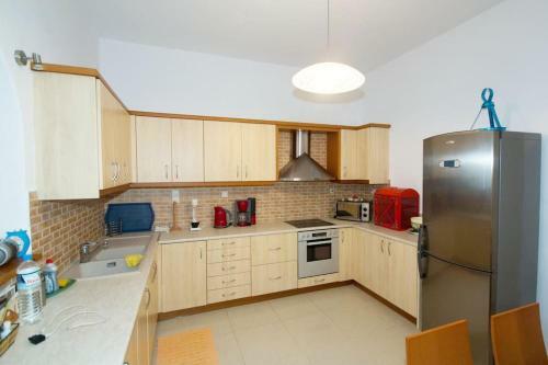 Seafront House Irini
