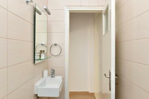 Sandaya Living - M Apartment