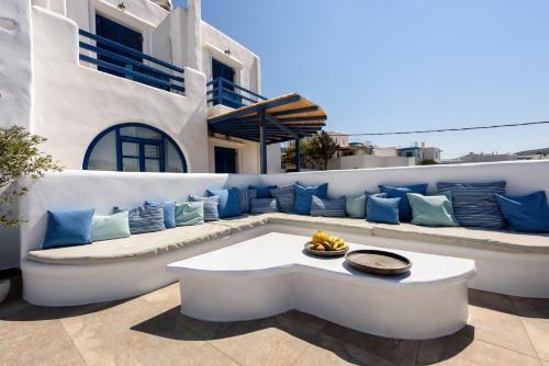 Hara?s Villa In Naousa , Paros