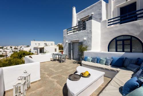 Hara?s Villa In Naousa , Paros