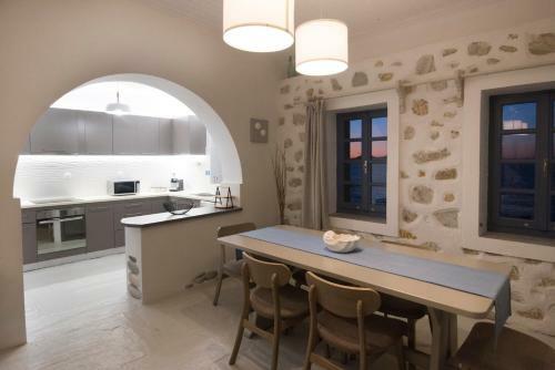 Kyma Seafront Brand New 2bd House In Naousa