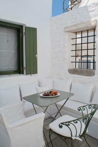 The Cypress House Naoussa