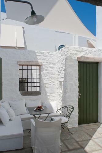 The Cypress House Naoussa