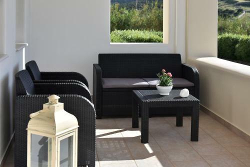 ?ggelos Home Paros