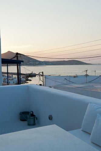 The Olive House Naoussa