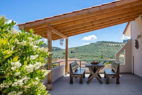 Villa Apella ? Private Yard & Pool ? 8 Guests