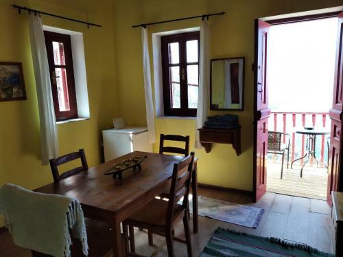 Hostal Anemos Guest House Karpathos