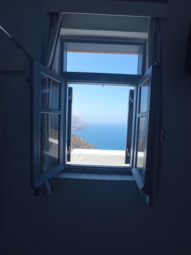 Hostal Anemos Guest House Karpathos