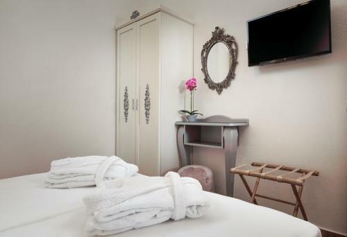 Eleana Luxury Private Apartment